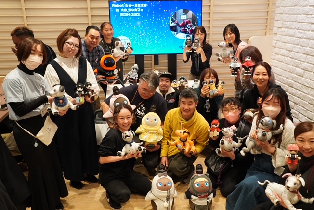 Robot ショー＆交流会　＠Henn na Cafe（変なカフェ渋谷）イベントレポート